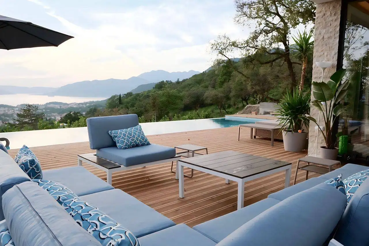 Villa 1m² in Montenegro, Kotor. Priced at 600000€ rent photo-3