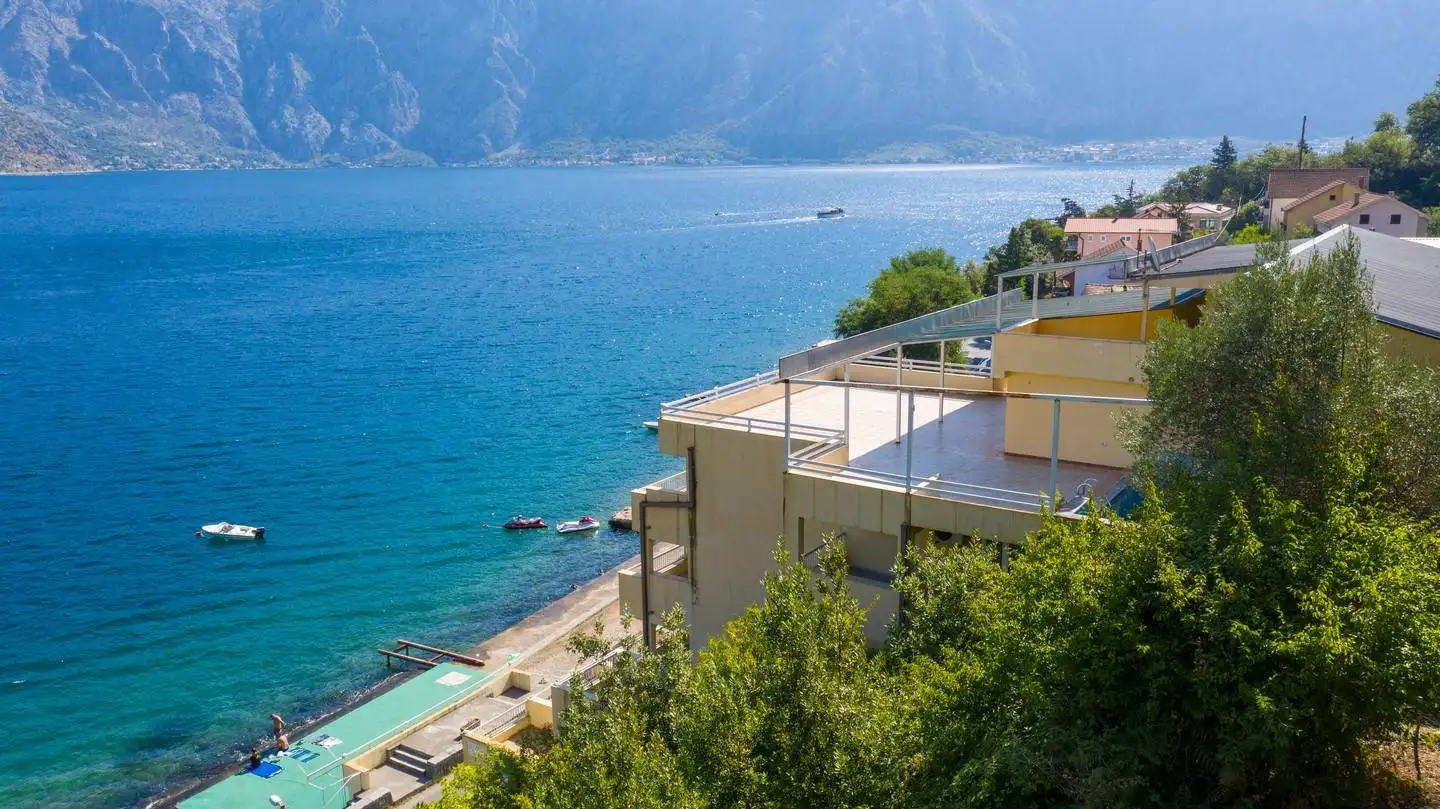 Hotels 728m² in Montenegro, Stoliv. Priced at 2370000€ rent photo-5