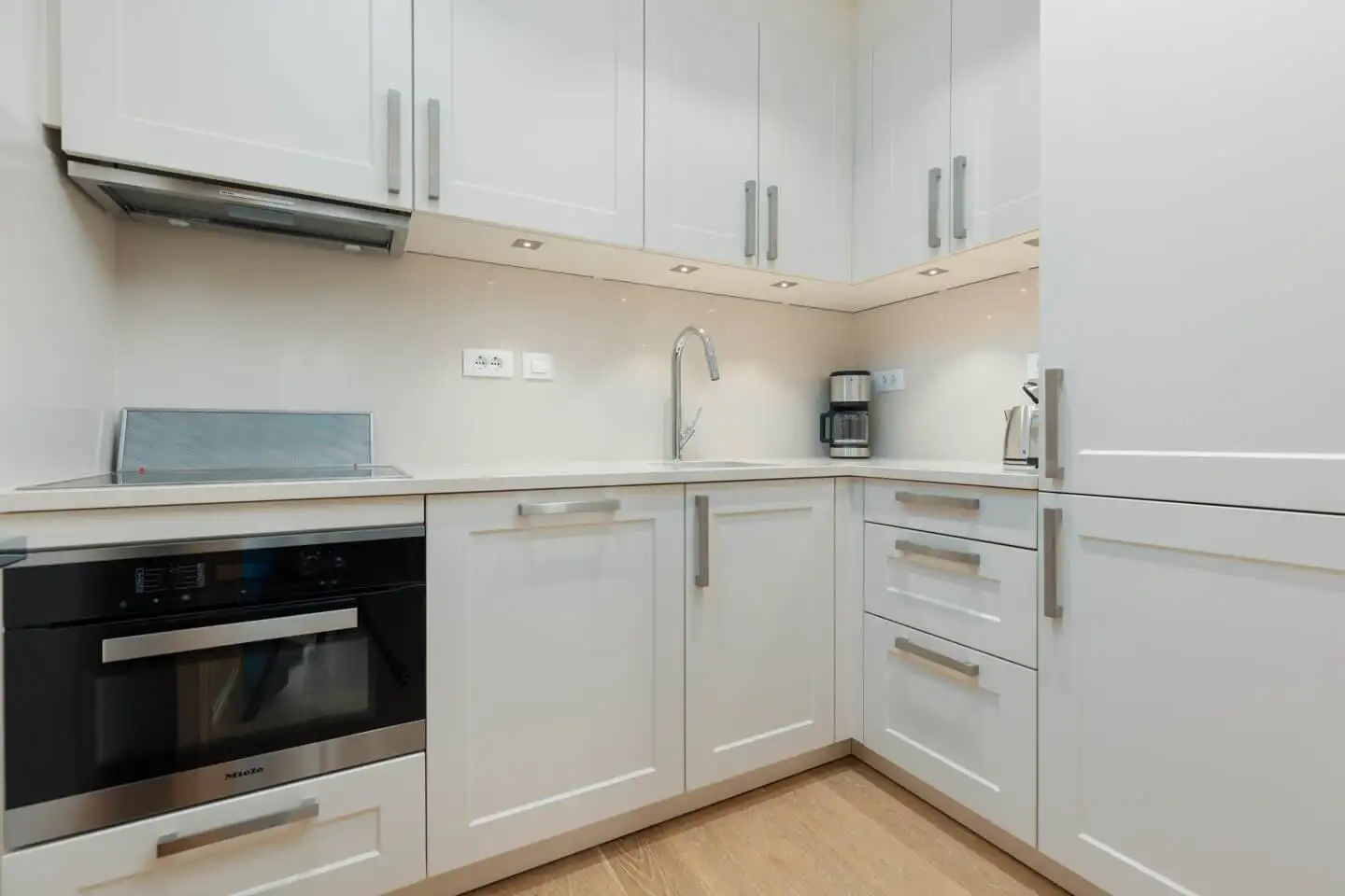 Flat 77m² in Montenegro, Tivat. Priced at 731500€ rent photo-9