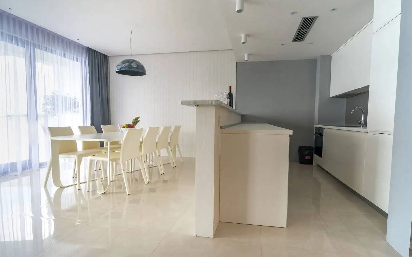 Villa 1133m² in Montenegro, Vidikovac. Priced at 3000000€ rent photo-12