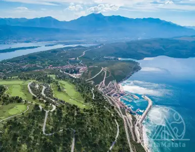 Buy in Montenegro for 933000€