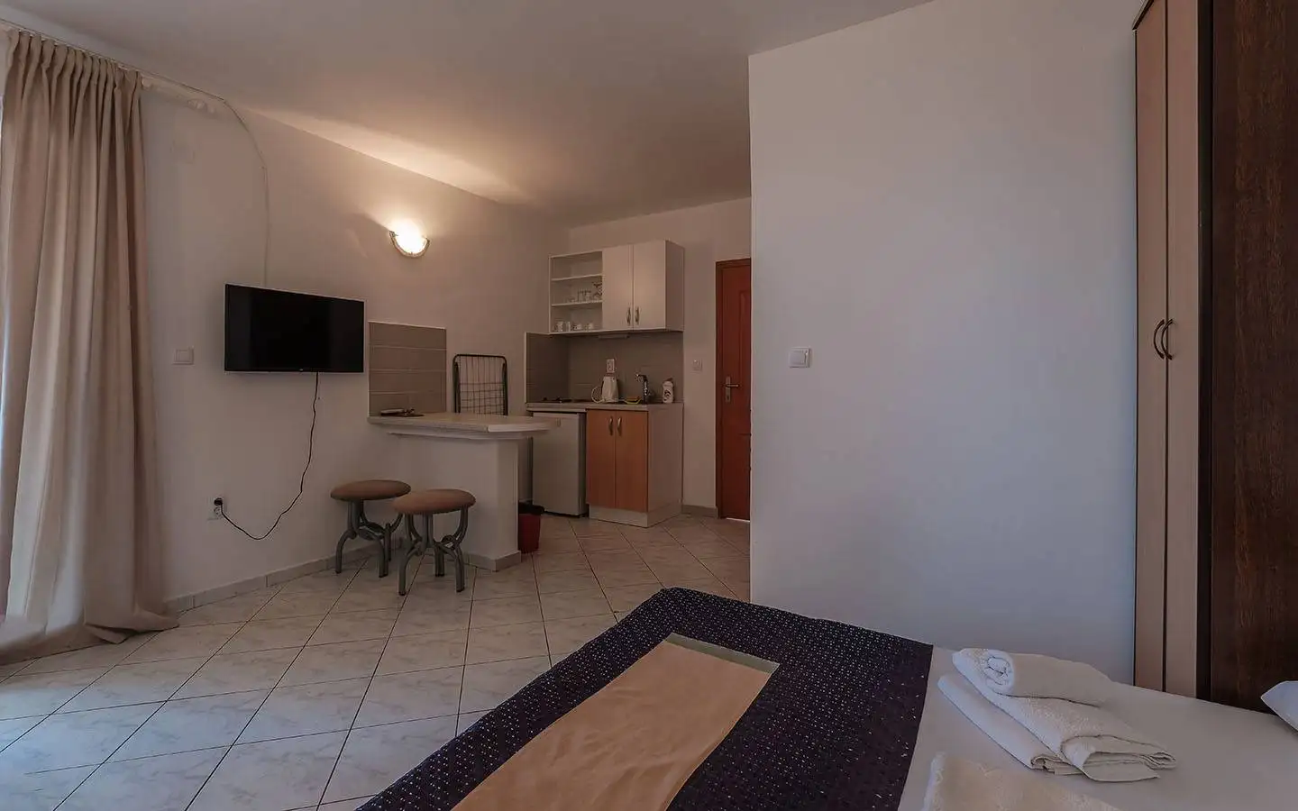 Hotels 700m² in Montenegro, Petrovac. Priced at 745000€ rent photo-16