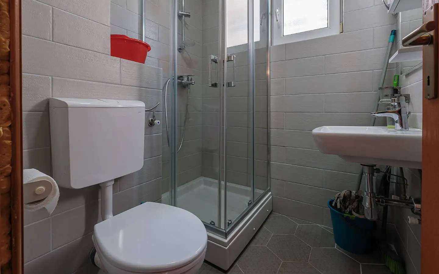 Hotels 700m² in Montenegro, Petrovac. Priced at 745000€ rent photo-18