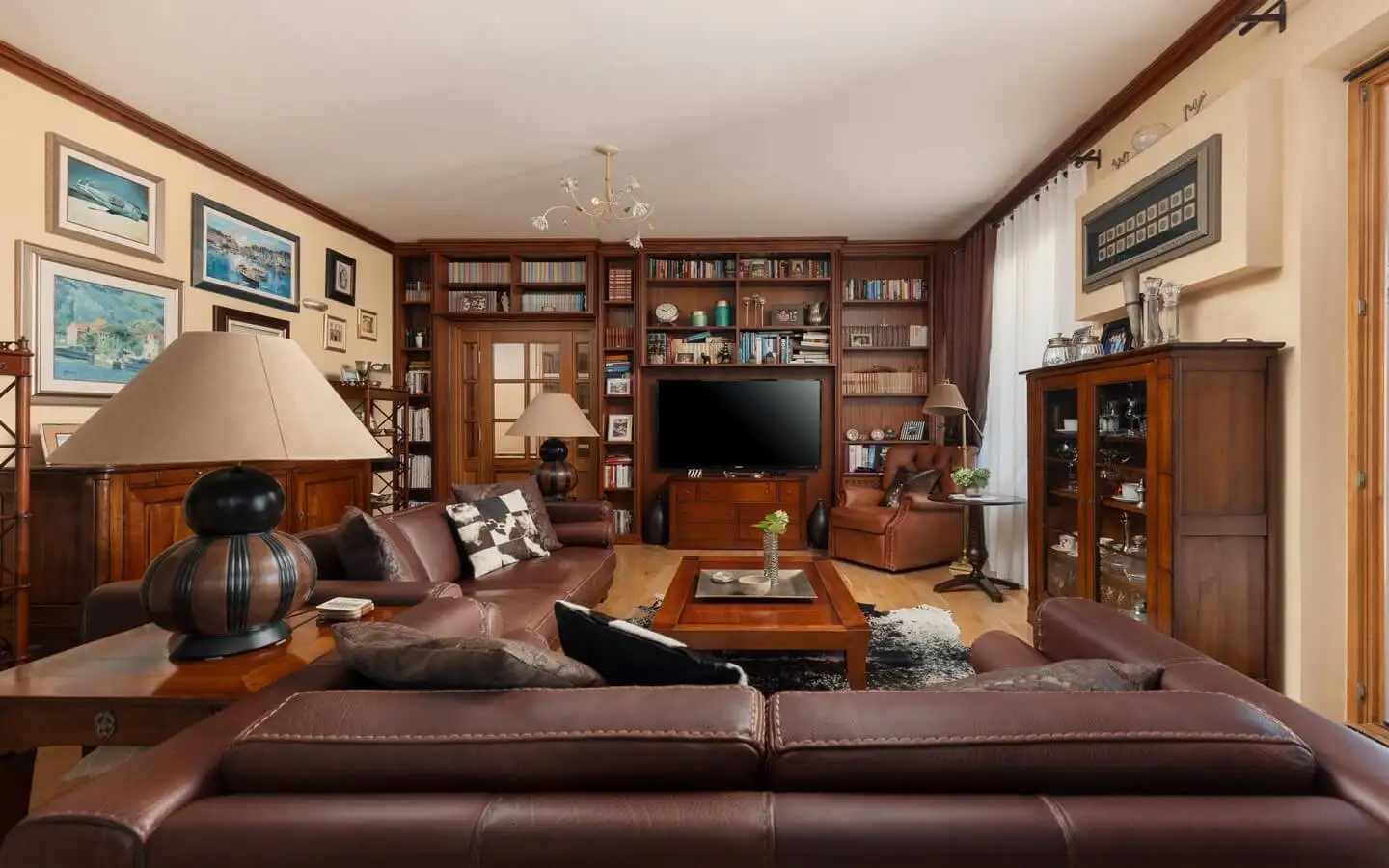 Flat 108m² in Montenegro, Kotor. Priced at 380000€ rent photo-6