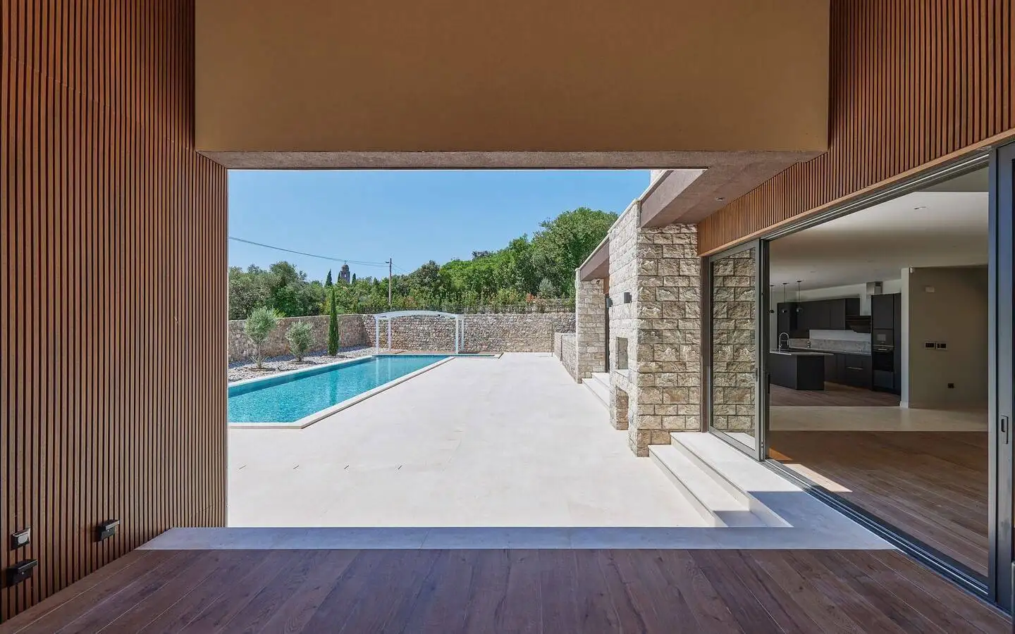 Villa 558m² in Montenegro, Tivat. Priced at 3000000€ rent photo-13