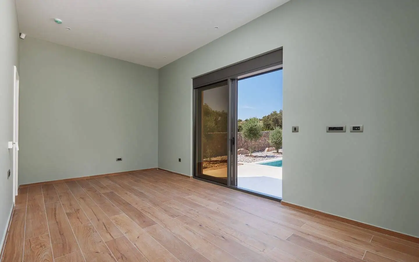 Villa 558m² in Montenegro, Tivat. Priced at 3000000€ rent photo-18