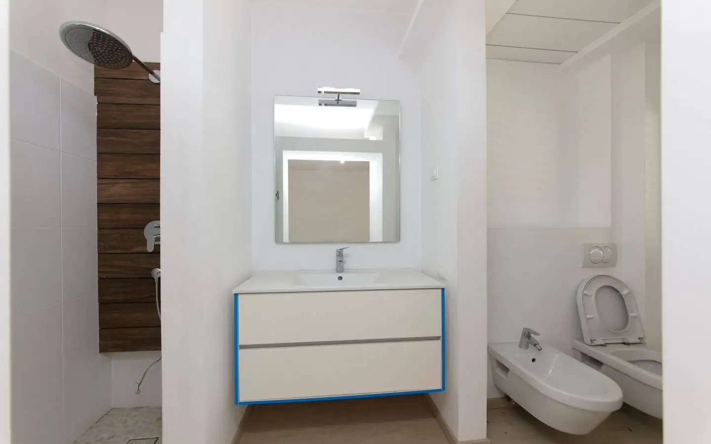 Villa 286m² in Montenegro, Morinj. Priced at 1200000€ rent photo-12