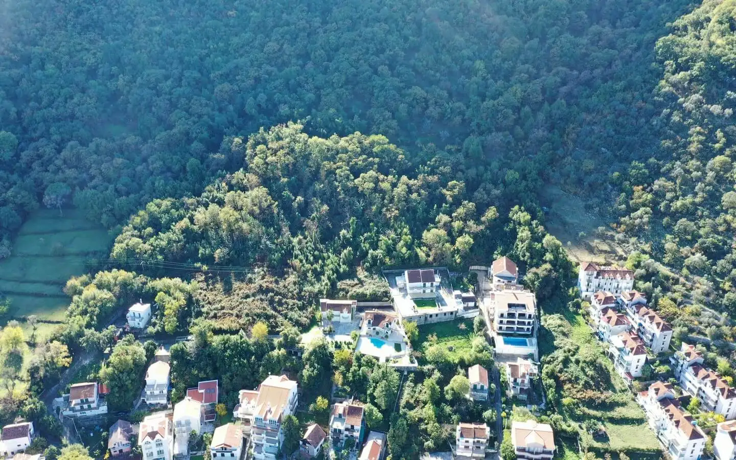 Land 1m² in Montenegro, Stoliv. Priced at 537500€ rent photo-3