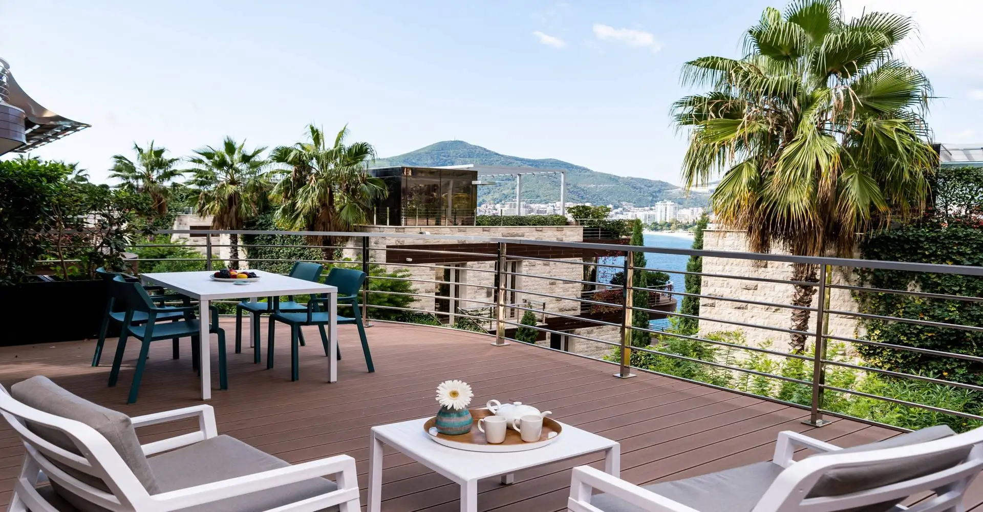 Flat 147m² in Montenegro, Budva. Priced at 950000€ rent photo-1