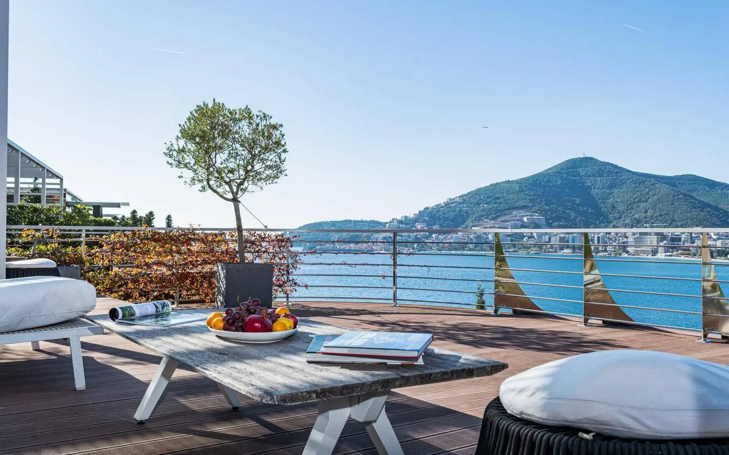 Penthouse 255m² in Montenegro, Budva. Priced at 2500000€ rent photo-13