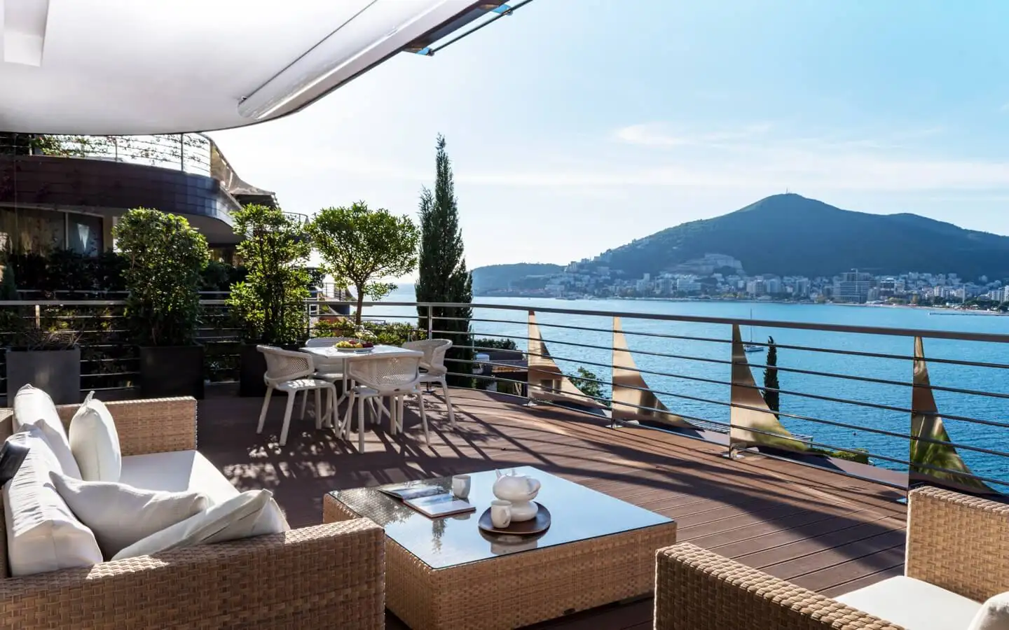 Penthouse 255m² in Montenegro, Budva. Priced at 2500000€ rent photo-16