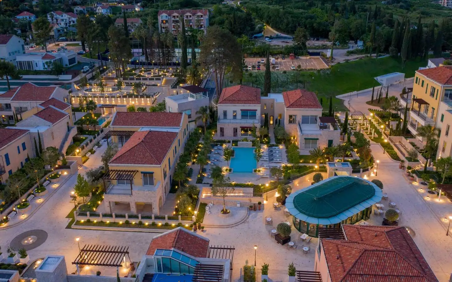 Flat 162m² in Montenegro, Kumbor. Priced at 1105000€ rent photo-6