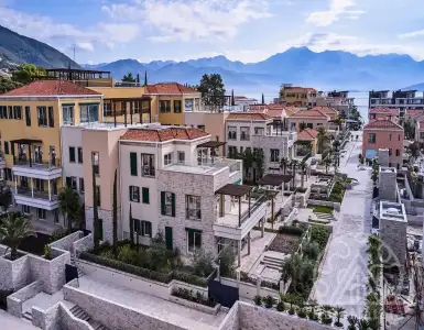 Buy in Montenegro for 1105000€