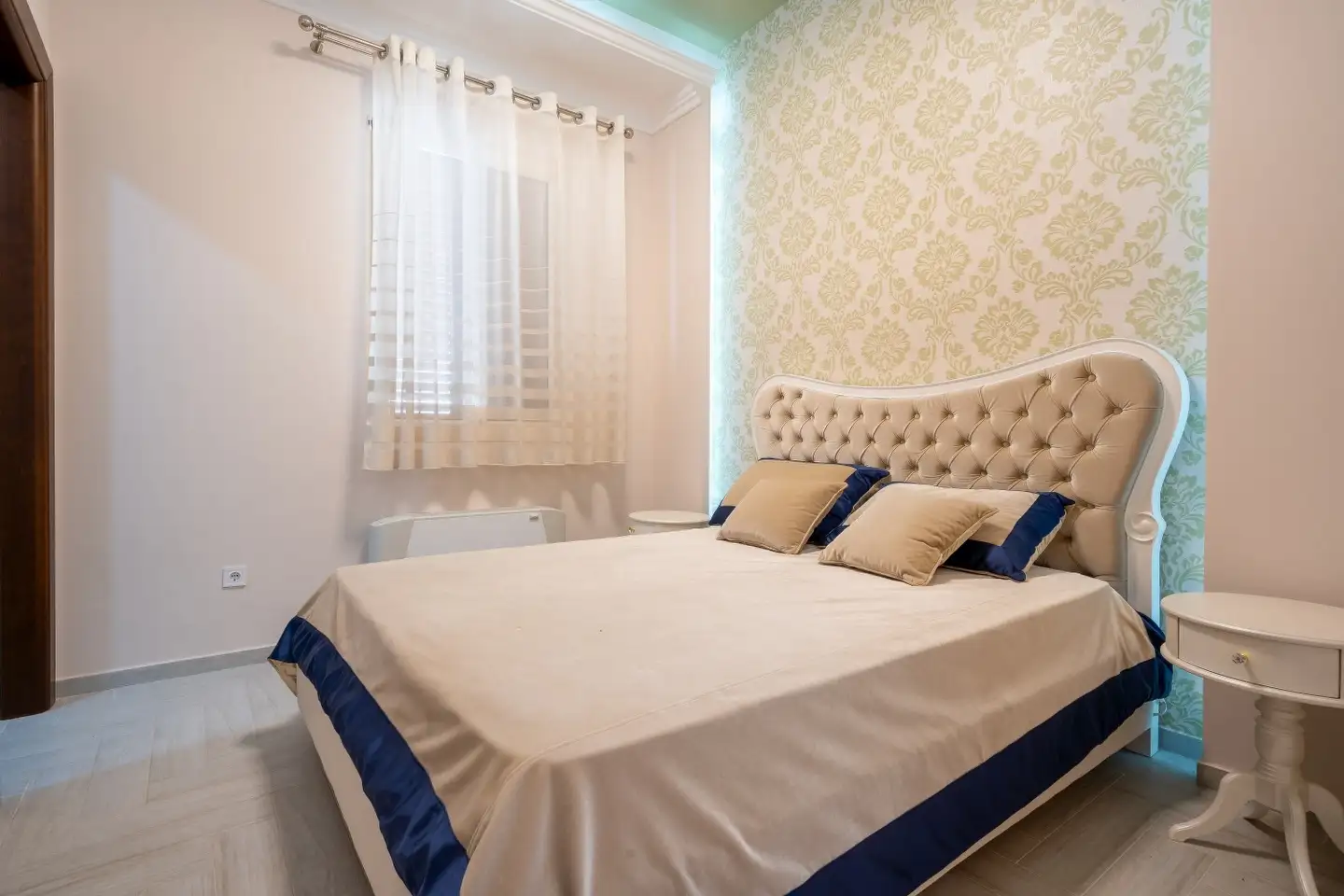 Villa 605m² in Montenegro, Rezevici. Priced at 1600000€ rent photo-15