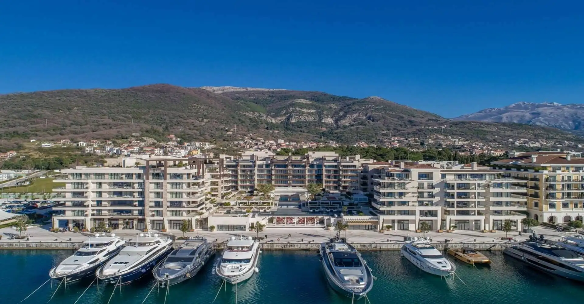 Flat 105m² in Montenegro, Tivat. Priced at 1061784€ rent photo-1