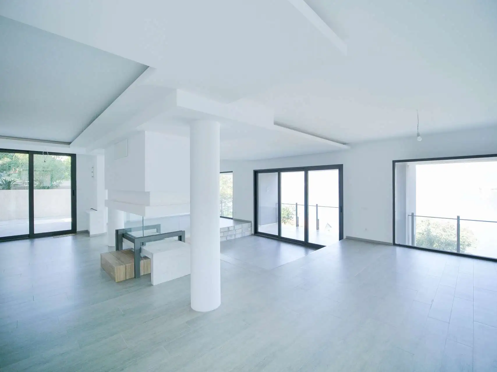 Villa 770m² in Montenegro, Tivat. Priced at 3500000€ rent photo-2