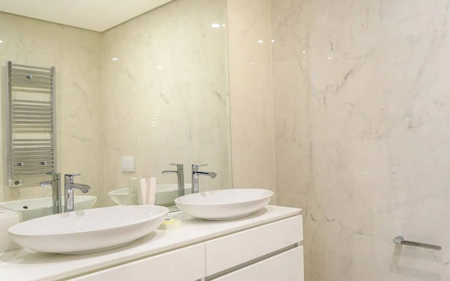 Flat 172m² in Montenegro, Budva. Priced at 1200000€ rent photo-13