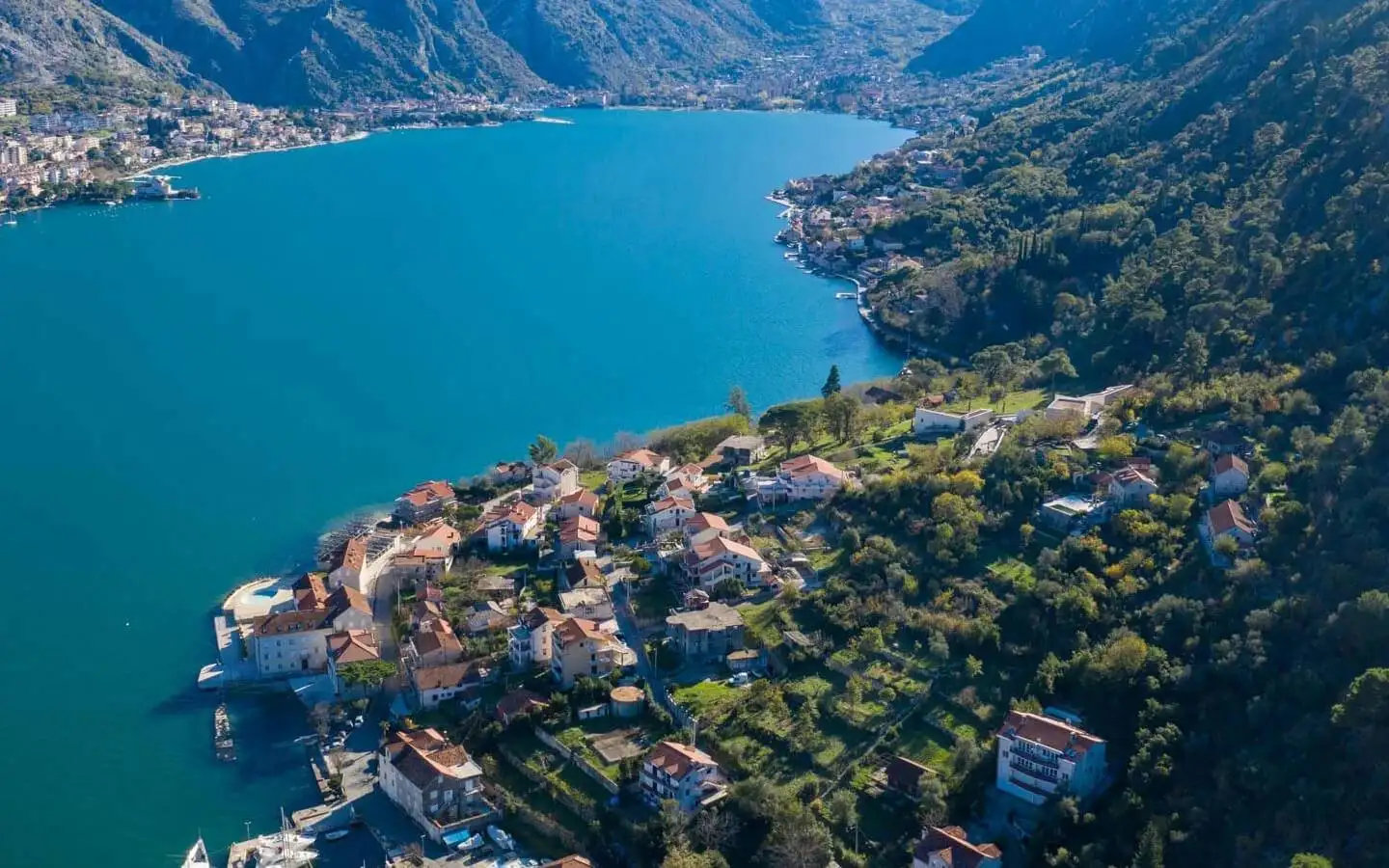 Land 1m² in Montenegro, Prcanj. Priced at 853400€ rent photo-6