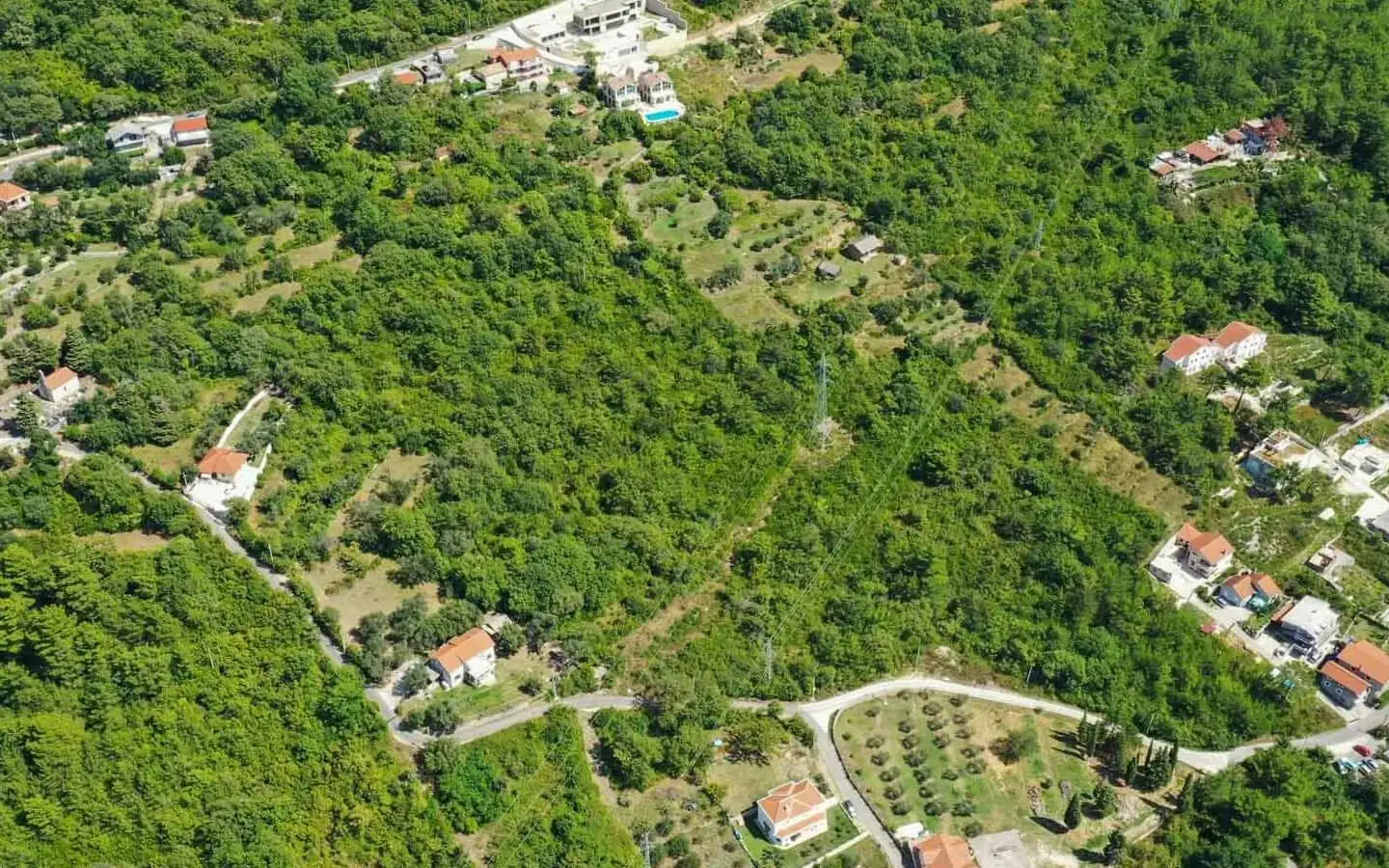 Land 1m² in Montenegro, Kotor. Priced at 2579400€ rent photo-2