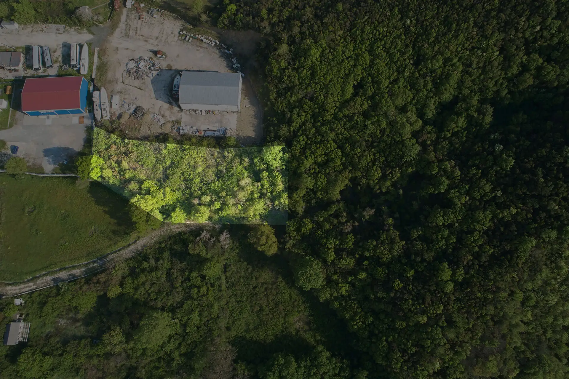 Land 1m² in Montenegro, Radanovici. Priced at 265000€ rent photo-1