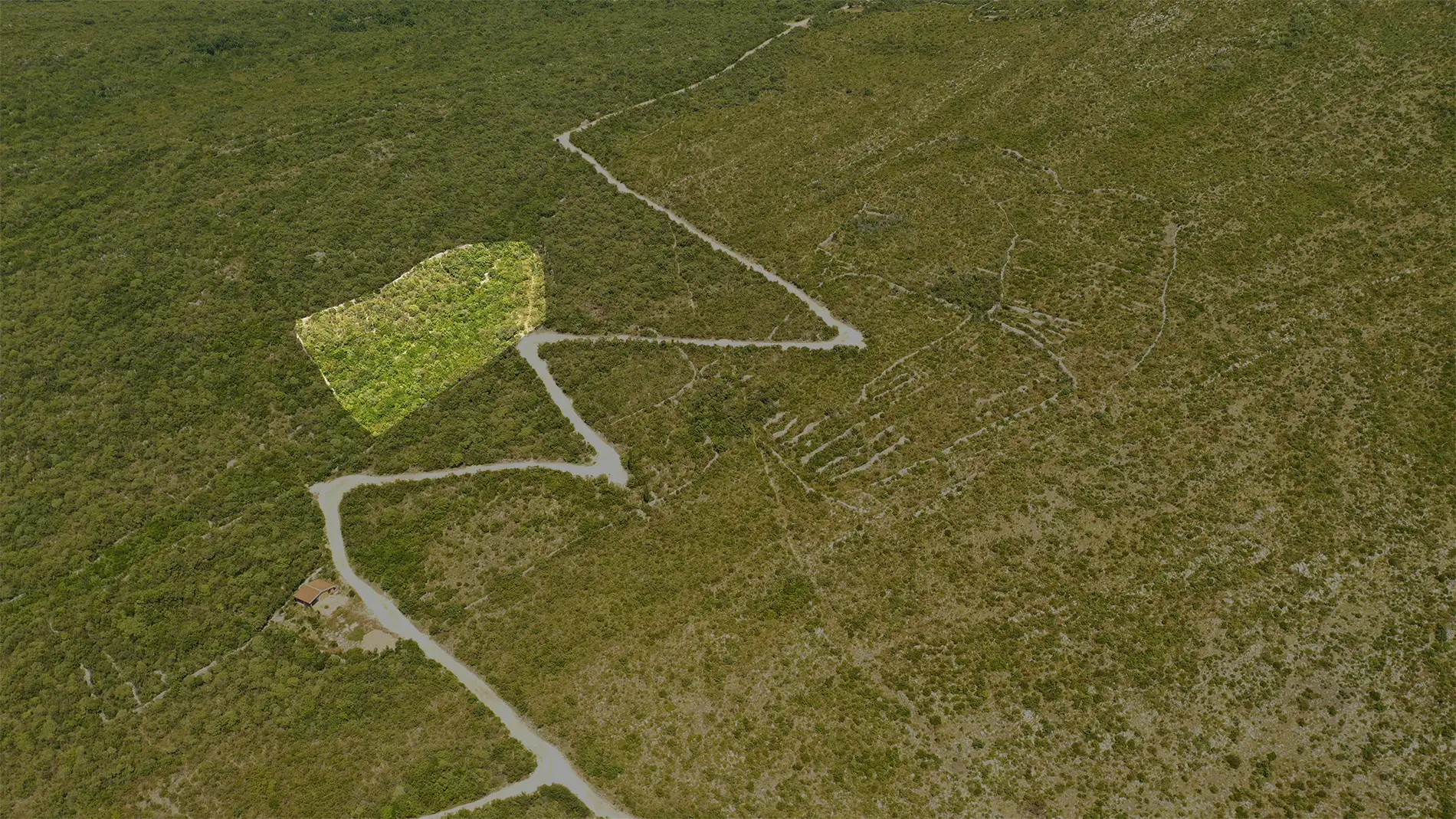 Land 1m² in Montenegro, Zukovica. Priced at 1120600€ rent photo-1