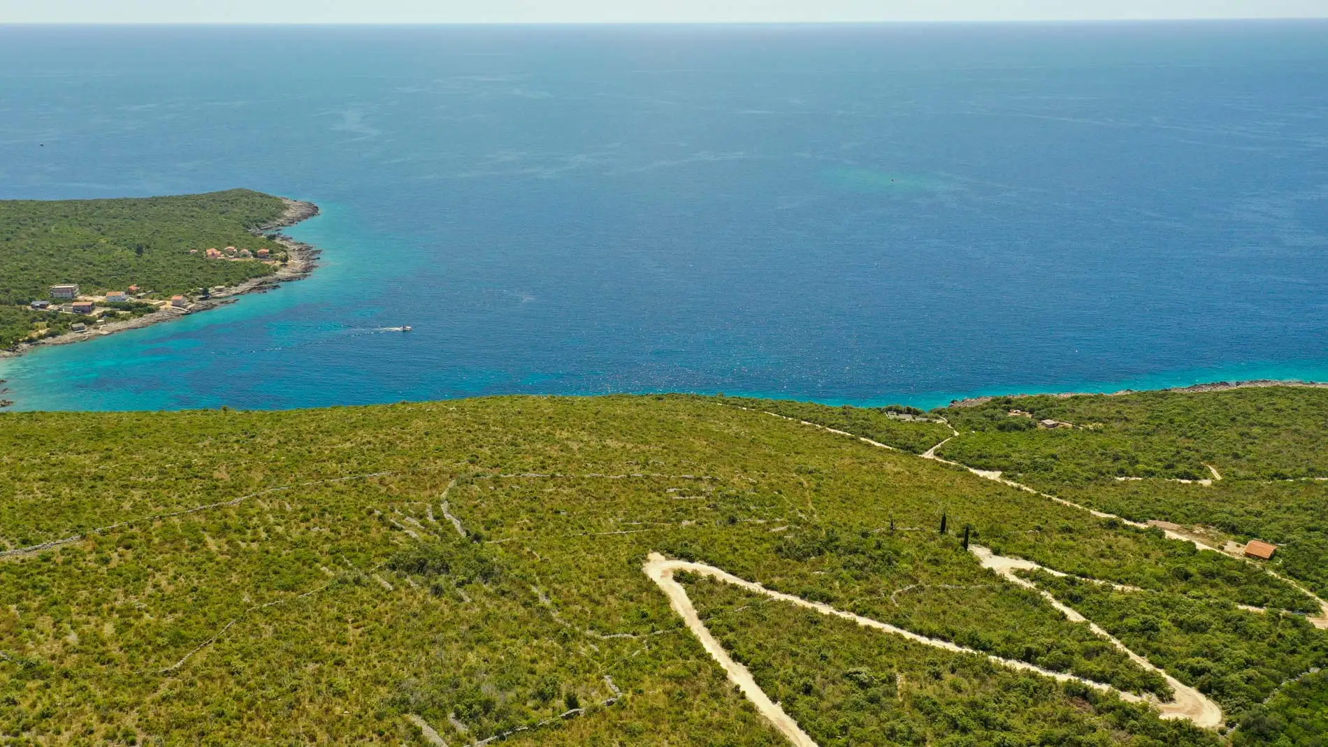 Land 1m² in Montenegro, Zukovica. Priced at 1120600€ rent photo-4