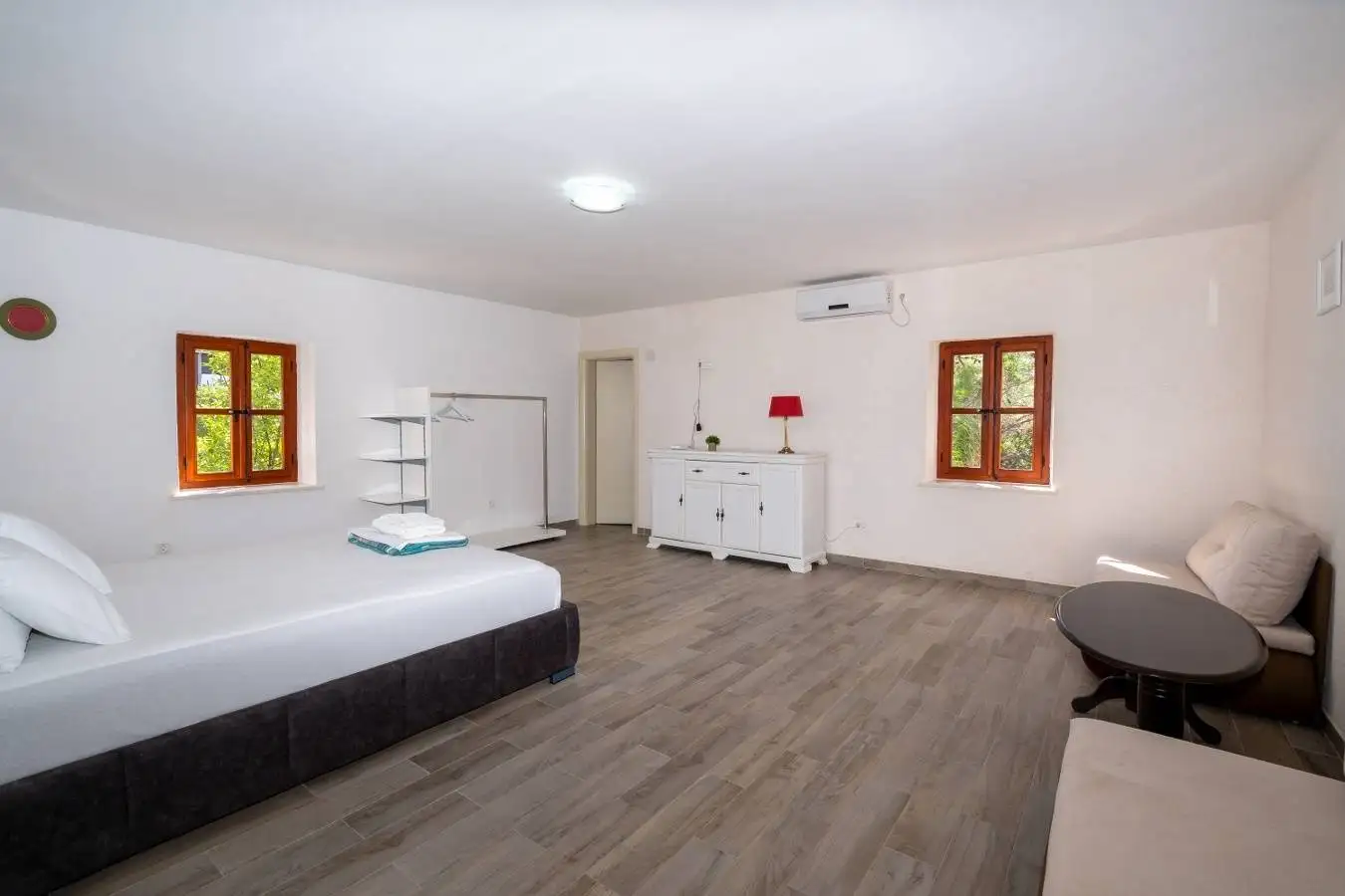 House 389m² in Montenegro, Kotor. Priced at 2200000€ rent photo-18