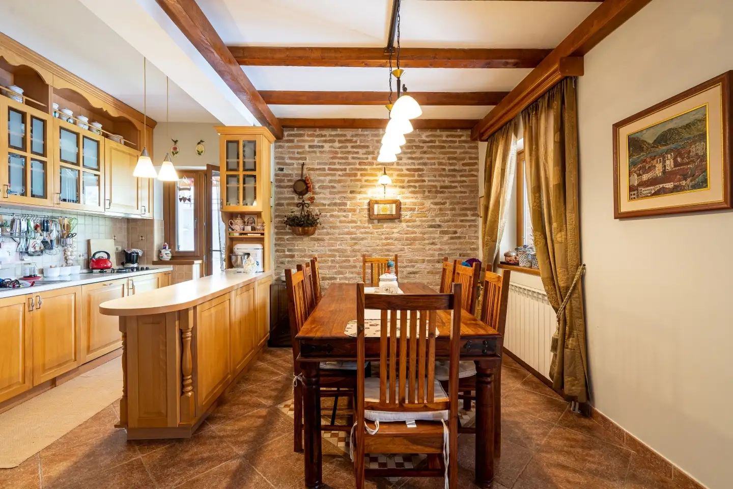 House 302m² in Montenegro, Orahovac. Priced at 960000€ rent photo-15