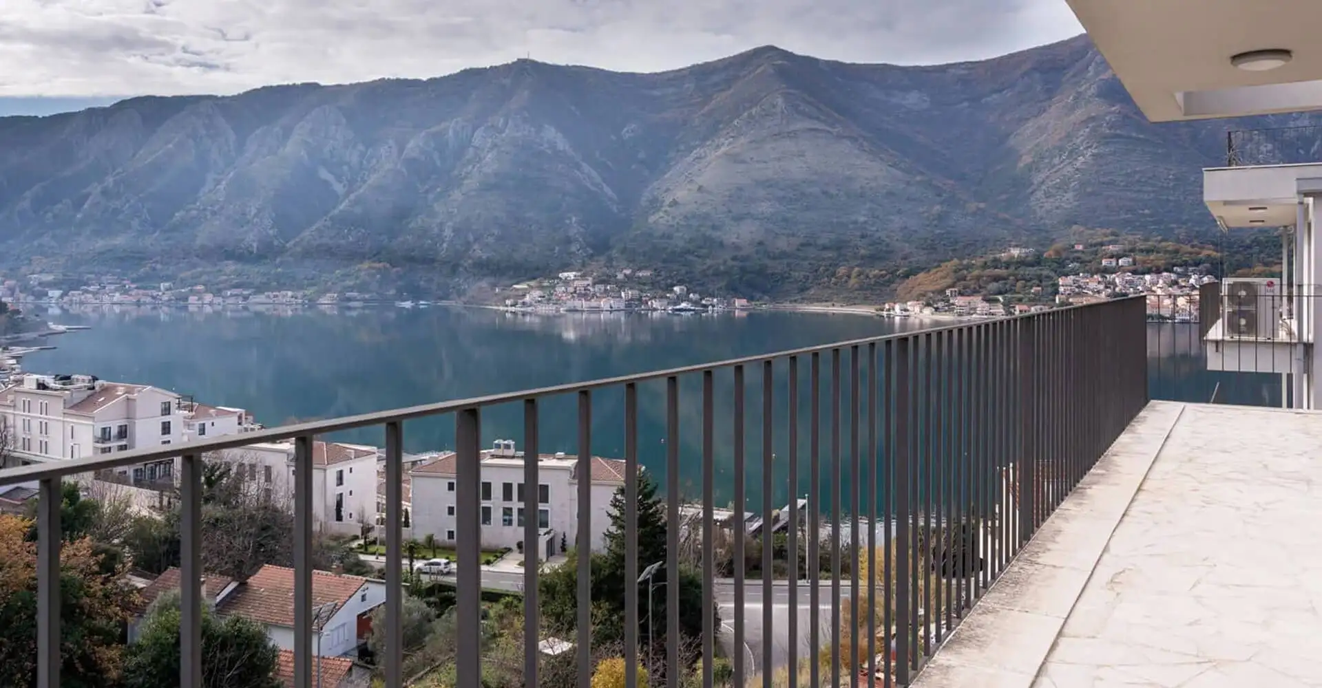 Penthouse 200m² in Montenegro, Kotor. Priced at 710000€ rent photo-1