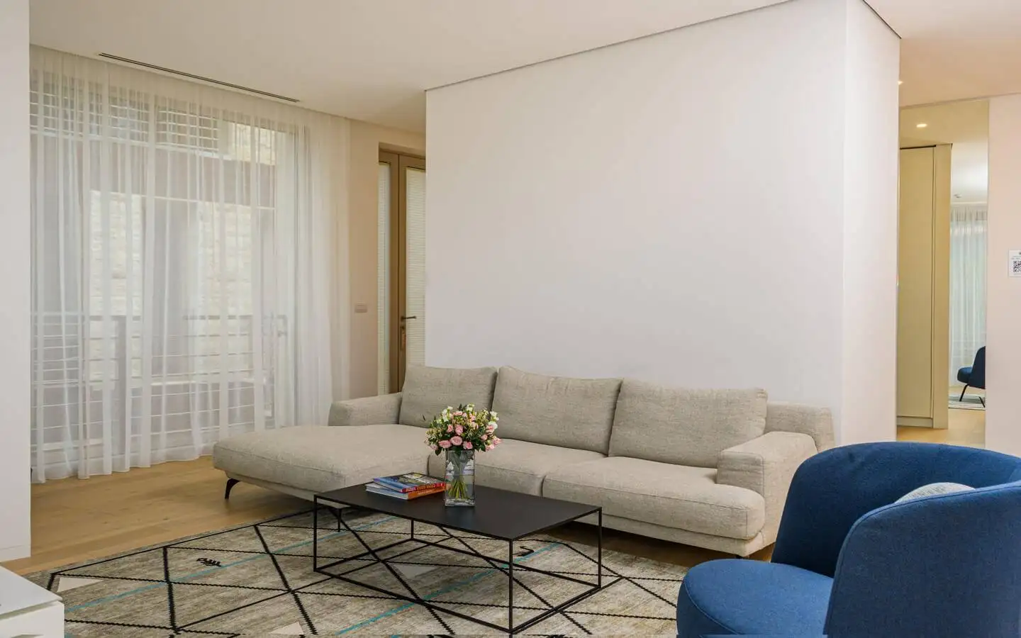 Flat 159m² in Montenegro, Budva. Priced at 1500000€ rent photo-8