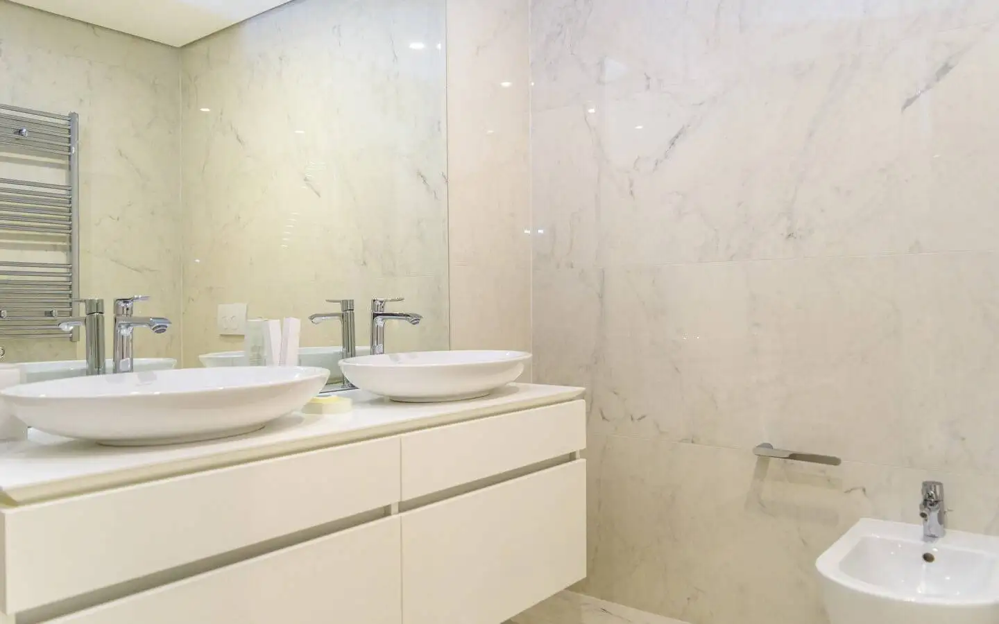 Flat 159m² in Montenegro, Budva. Priced at 1500000€ rent photo-18