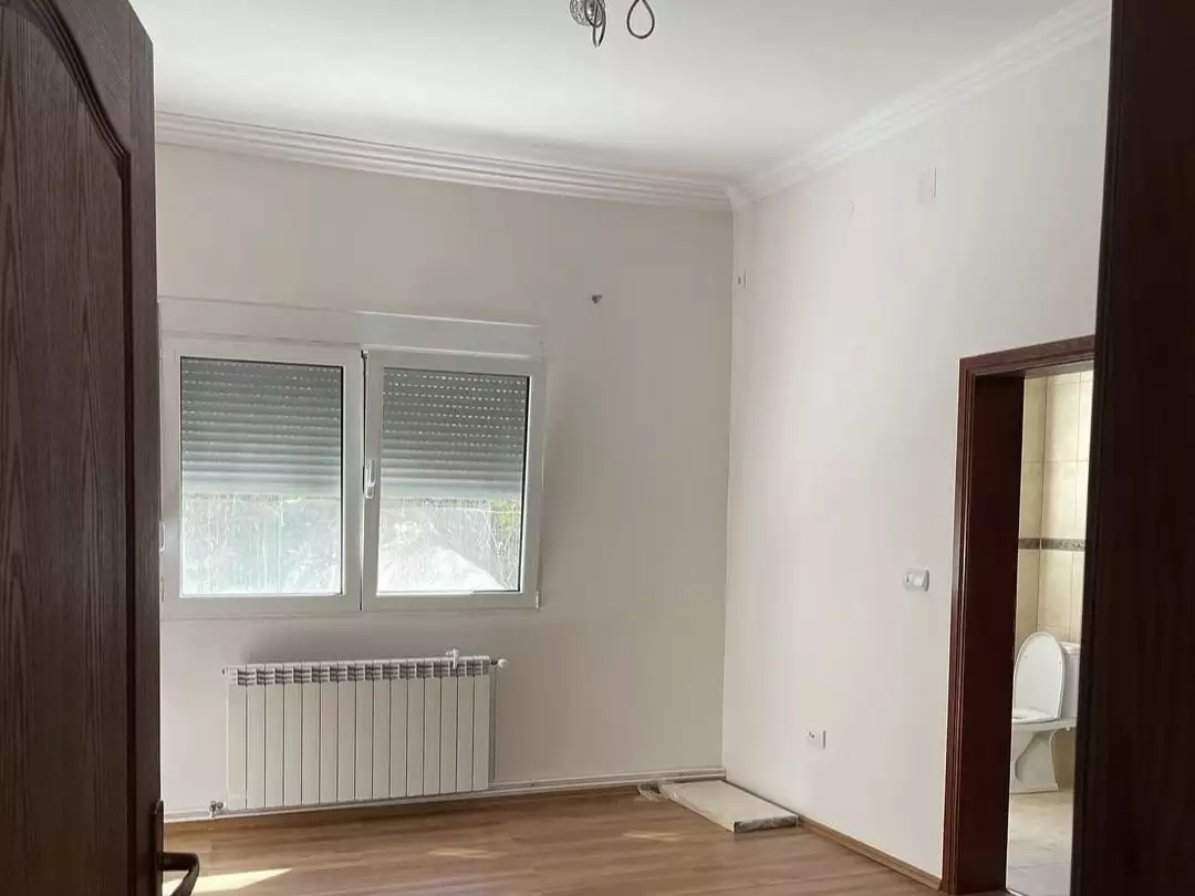 House 222m² in Montenegro, Zaljevo. Priced at 290000€ rent photo-9