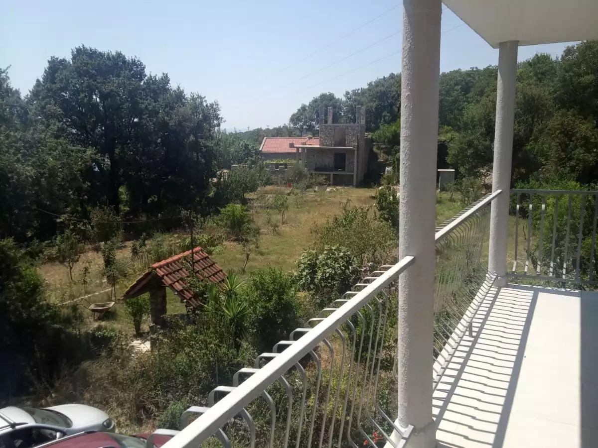 House 160m² in Montenegro, Zagradje. Priced at 190000€ rent photo-1