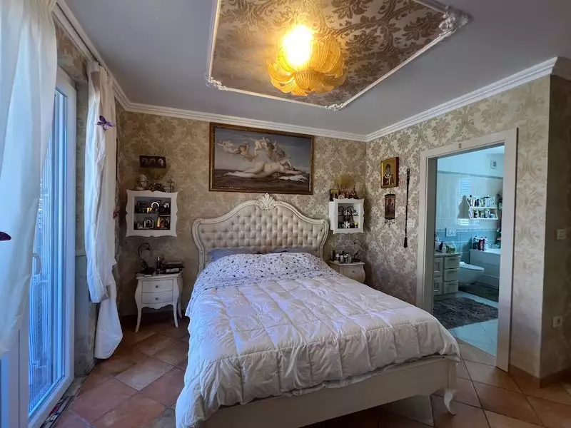 House 205m² in Slovenia, Koper. Priced at 580000€ rent photo-10