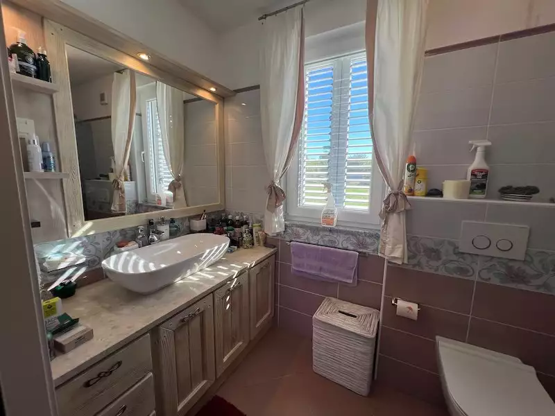 House 205m² in Slovenia, Koper. Priced at 580000€ rent photo-17