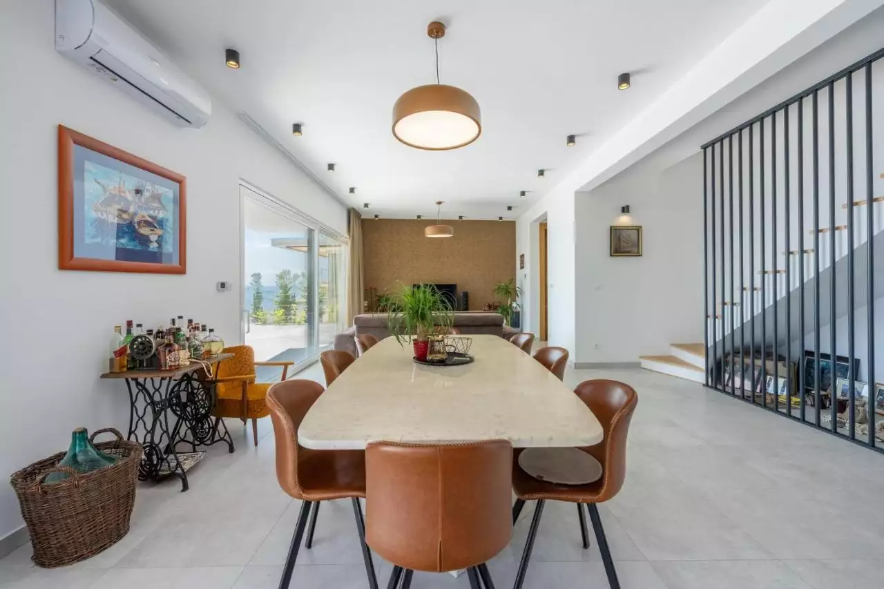 House 200m² in Croatia, Crikvenica. Priced at 1350000€ rent photo-27