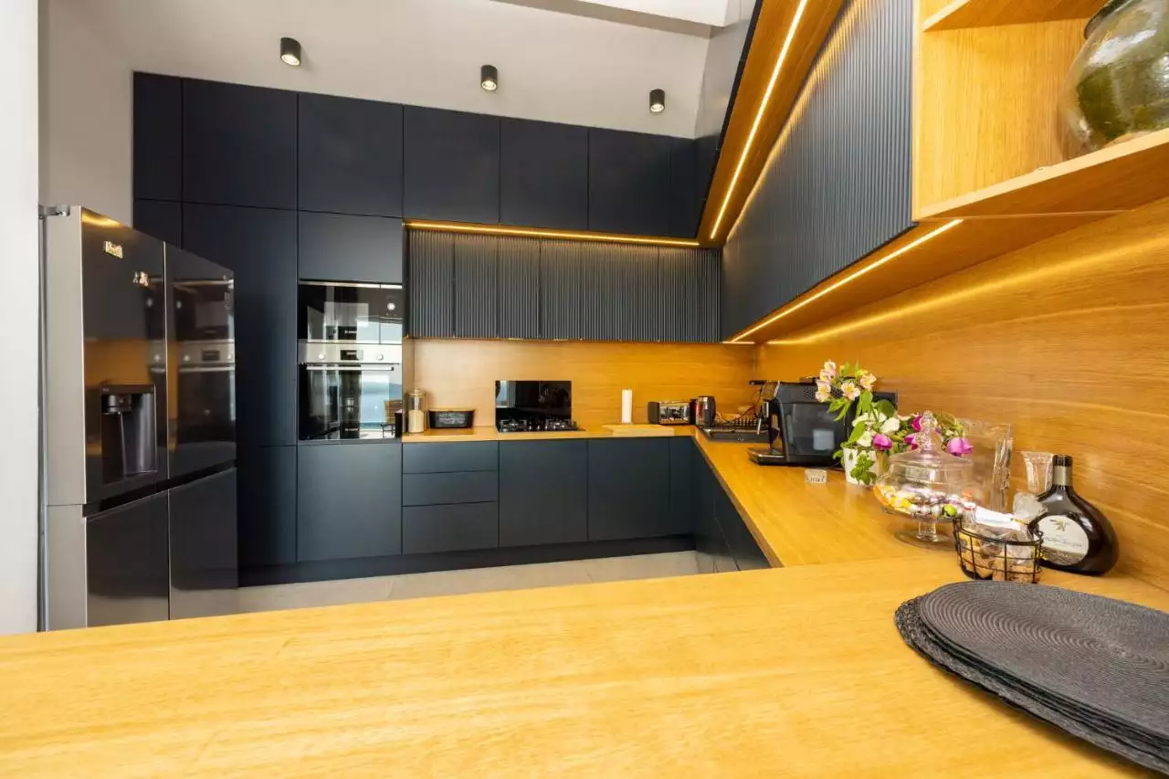 House 200m² in Croatia, Crikvenica. Priced at 1350000€ rent photo-32