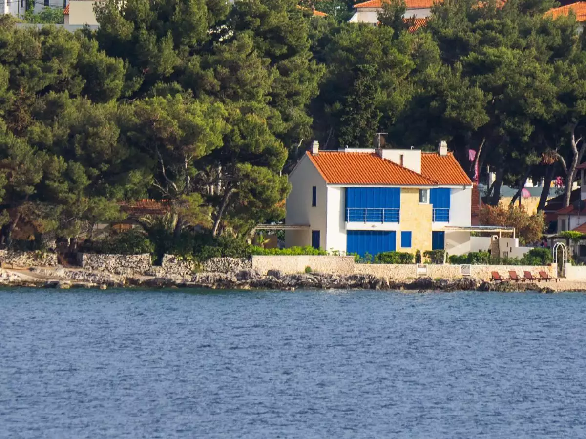 House 192m² in Croatia, Brac. Priced at 1800000€ rent photo-5