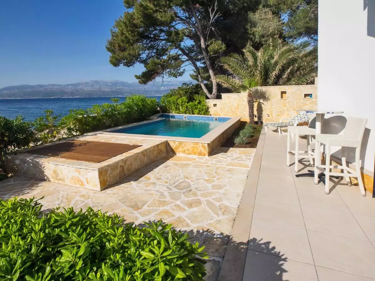 House 192m² in Croatia, Brac. Priced at 1800000€ rent photo-11