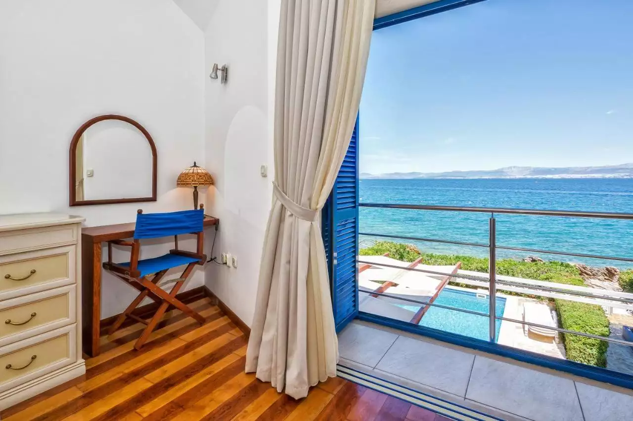 House 192m² in Croatia, Brac. Priced at 1800000€ rent photo-28