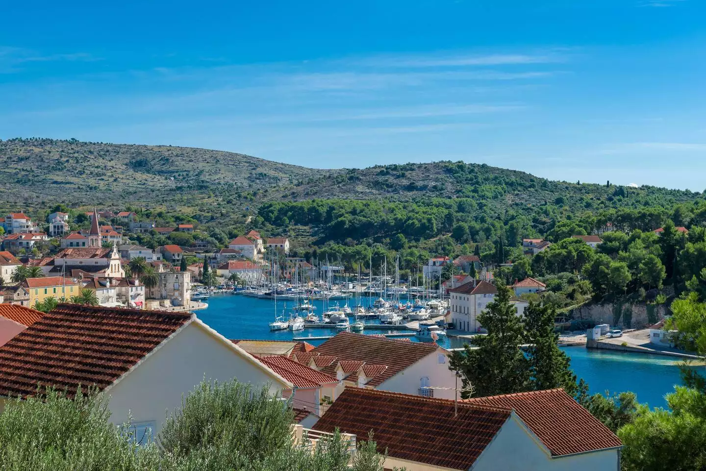 House 448m² in Croatia, Brac. Priced at 1800000€ rent photo-7