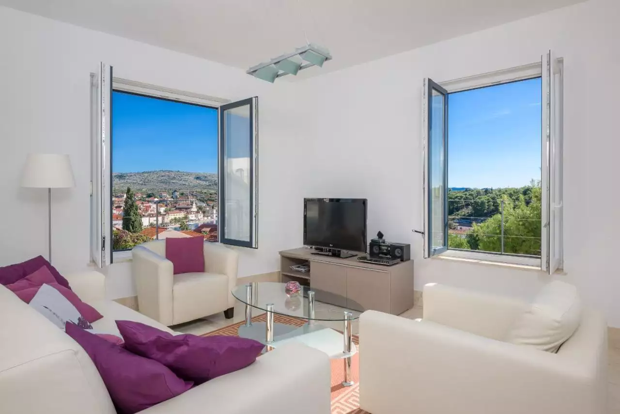 House 448m² in Croatia, Brac. Priced at 1800000€ rent photo-24