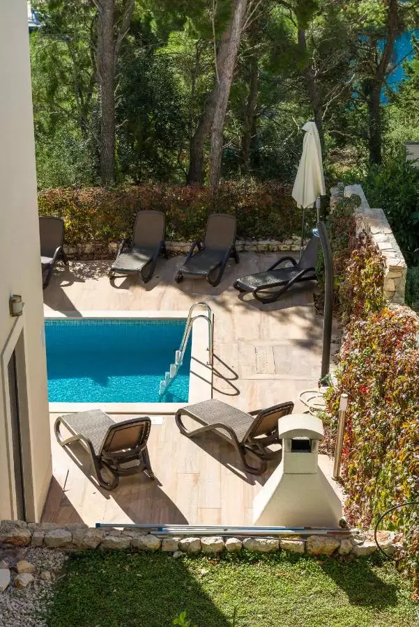 House 448m² in Croatia, Brac. Priced at 1800000€ rent photo-34