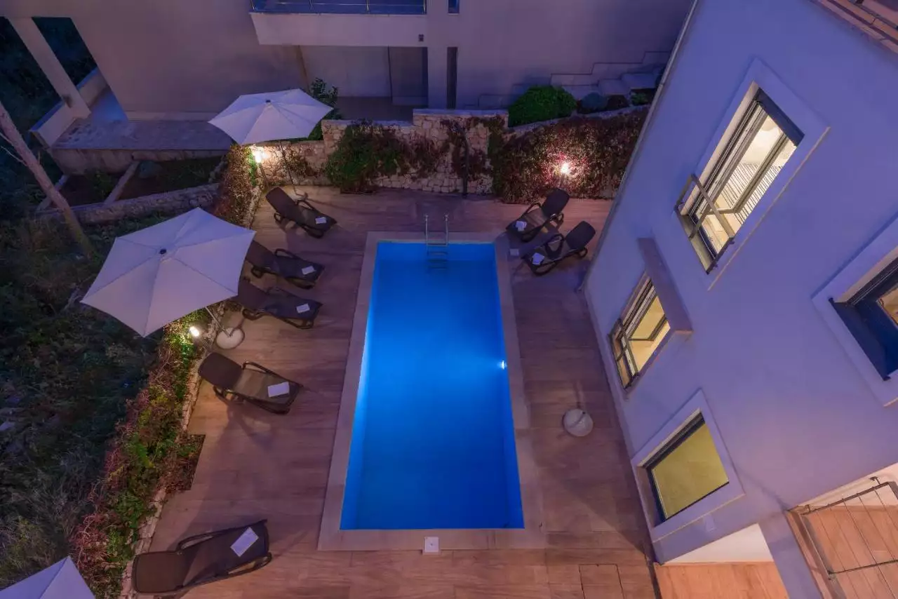 House 448m² in Croatia, Brac. Priced at 1800000€ rent photo-35