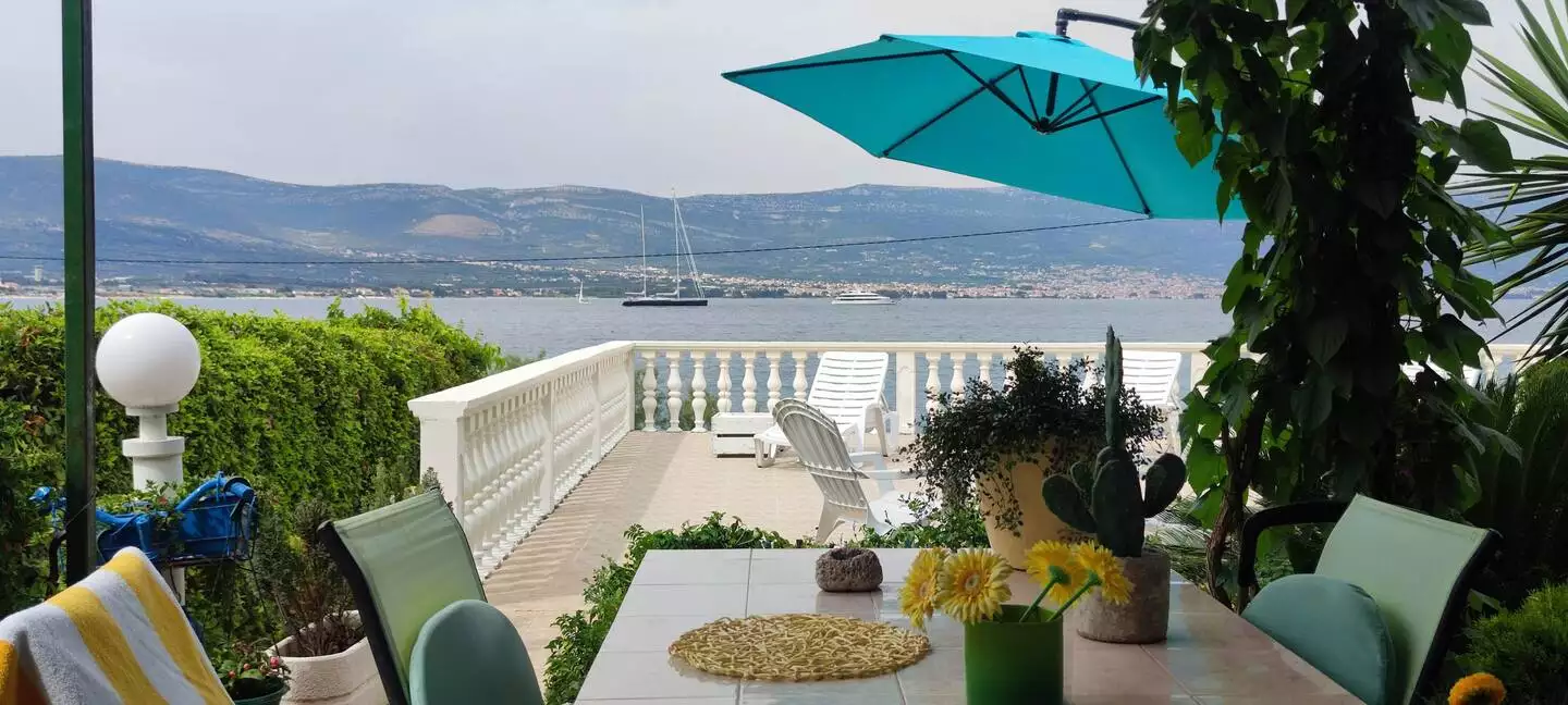 House 240m² in Croatia, Ciovo. Priced at 1200000€ rent photo-14