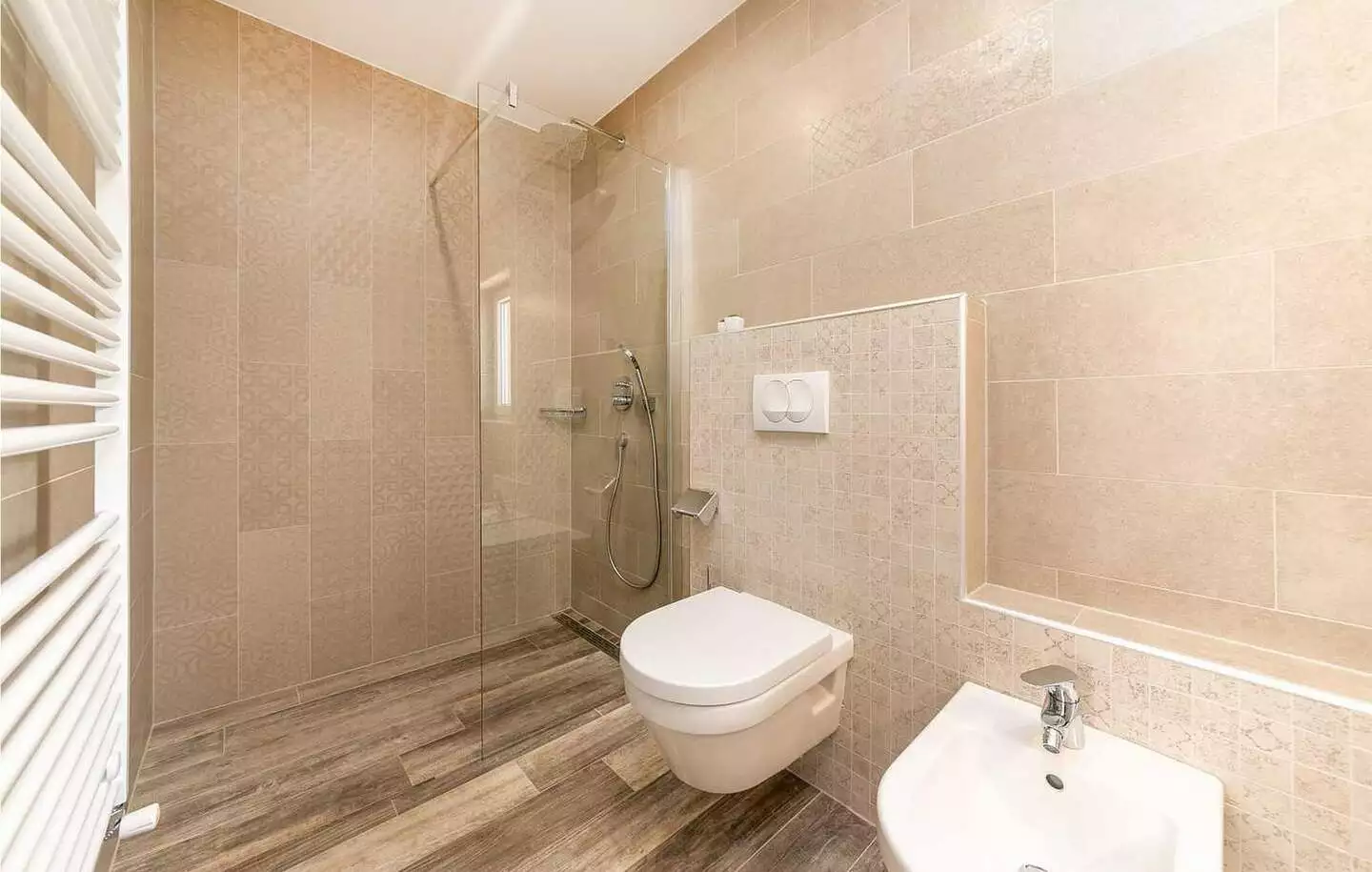 House 450m² in Croatia, Novigrad. Priced at 1300000€ rent photo-30