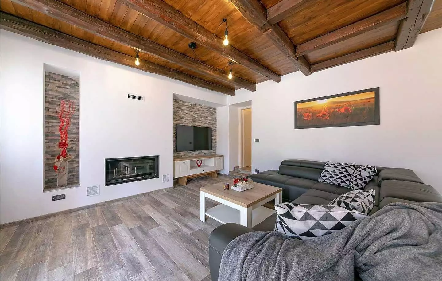 House 450m² in Croatia, Novigrad. Priced at 1300000€ rent photo-42