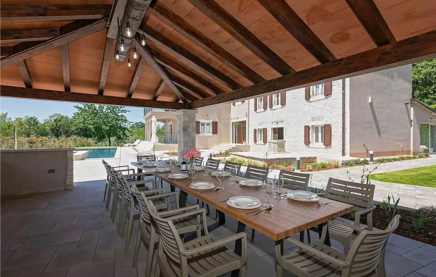 House 450m² in Croatia, Novigrad. Priced at 1300000€ rent photo-51