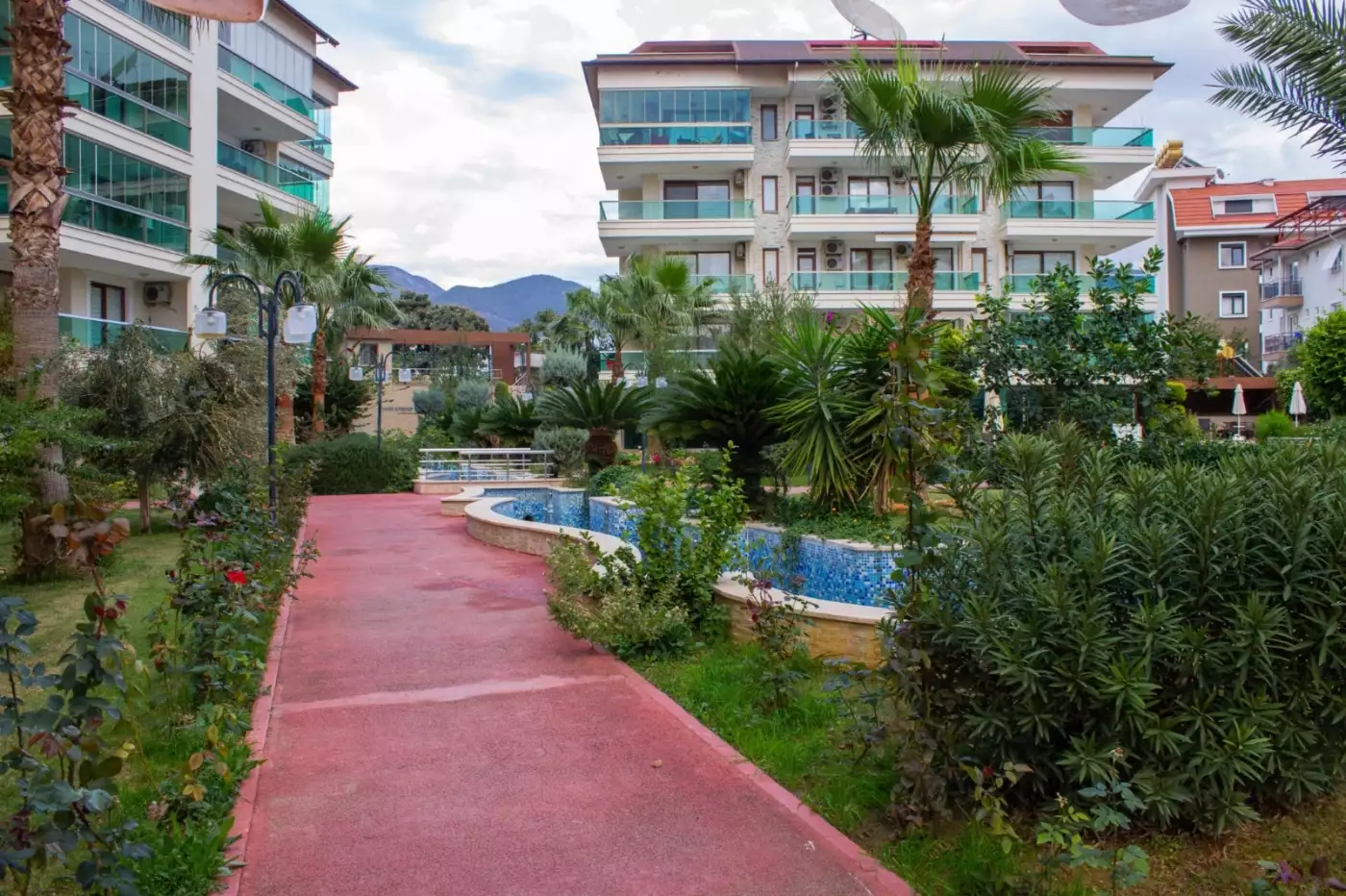 Flat 120m² in Turkey, Oba. Priced at 171000€ rent photo-1