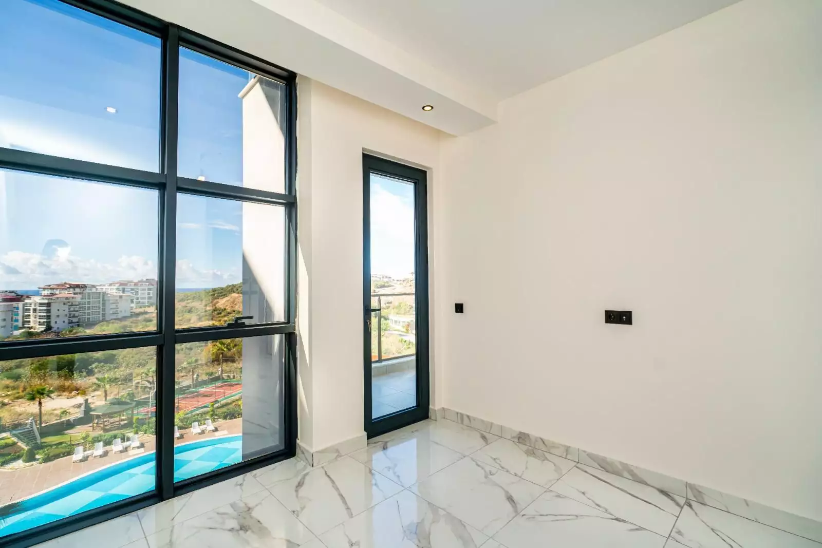 Flat 52m² in Turkey, Kestel. Priced at 109000€ rent photo-7
